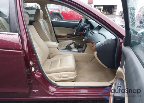 2012 Honda Accord Sdn 2.4 Ex-L/Ex-L from USA, damaged, VIN 1HGCP2F88CA098664